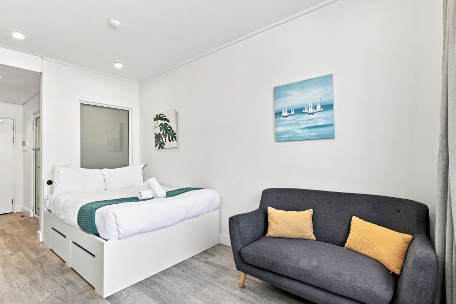 1 Bedroom Property for Sale in Woodstock Western Cape